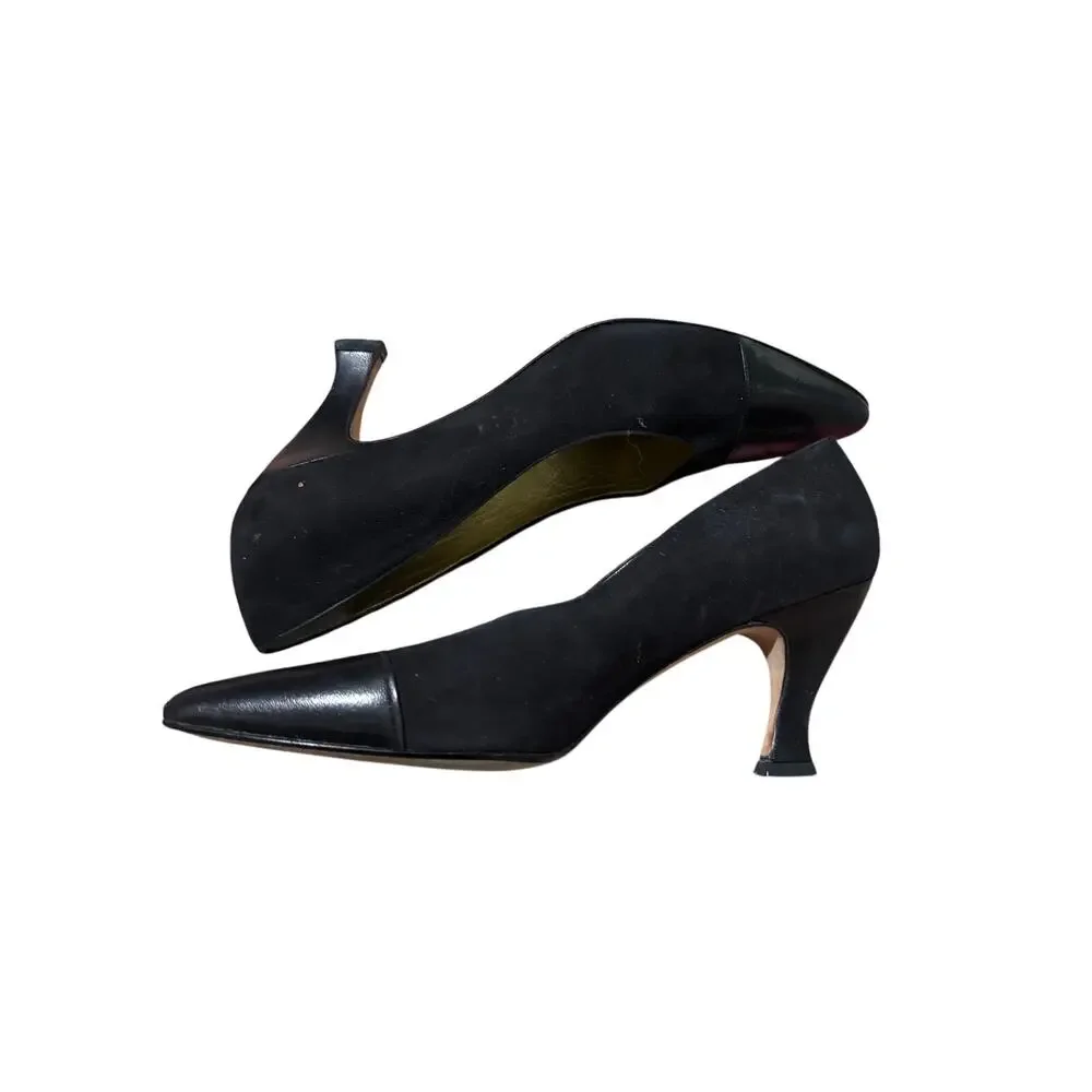 Saks Fifth Ave 8.5N black leather and suede Louis heel 2.5” pointed toe euc